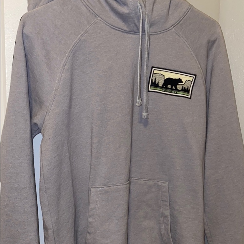 Grey Northface hoodie